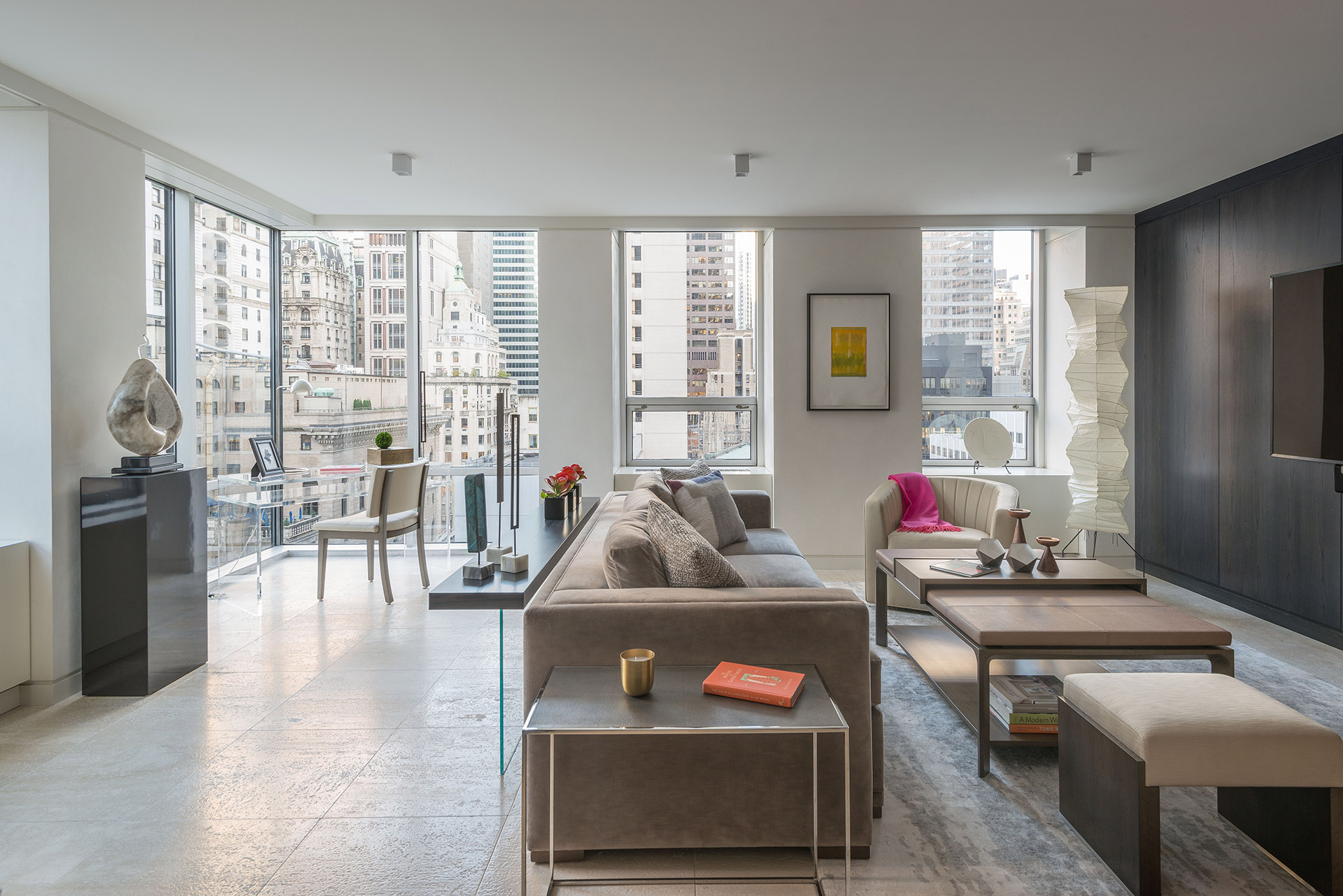 Contemporary Midtown Apt - Asbacher Architecture